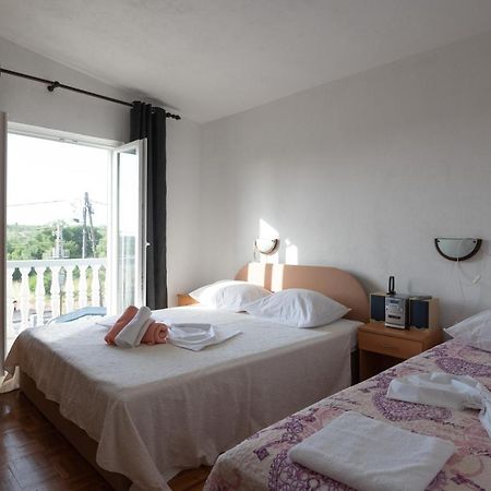 Marina'S Apartments Razanac Ngoại thất bức ảnh
