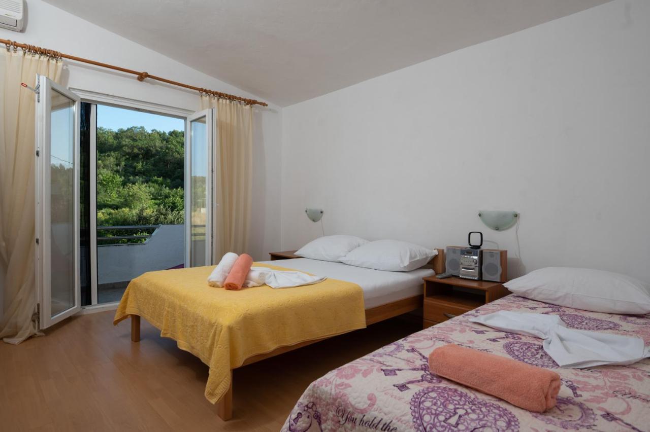 Marina'S Apartments Razanac Ngoại thất bức ảnh