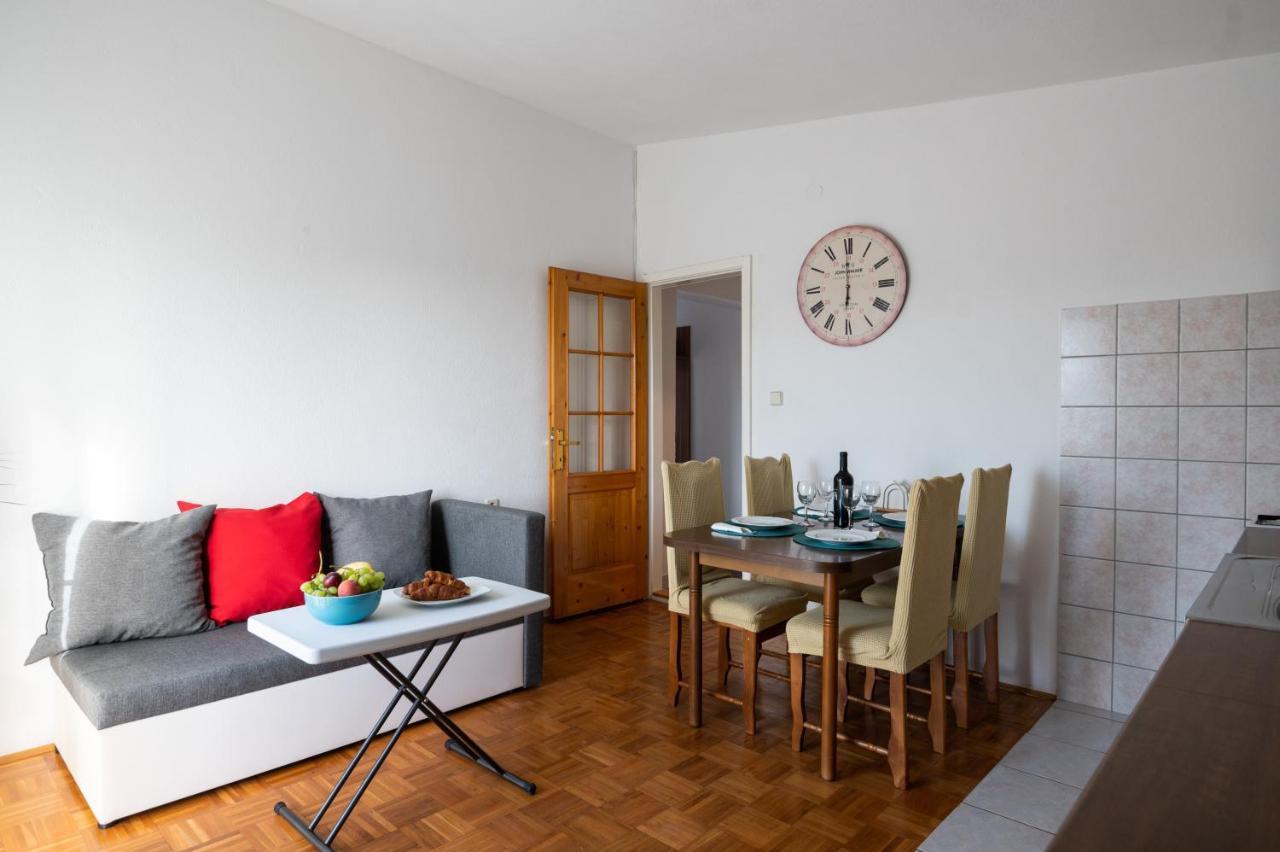 Marina'S Apartments Razanac Ngoại thất bức ảnh